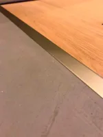 Арт Бетон (микроцемент) ITALICA SuperCemento (примыкание с паркетом)