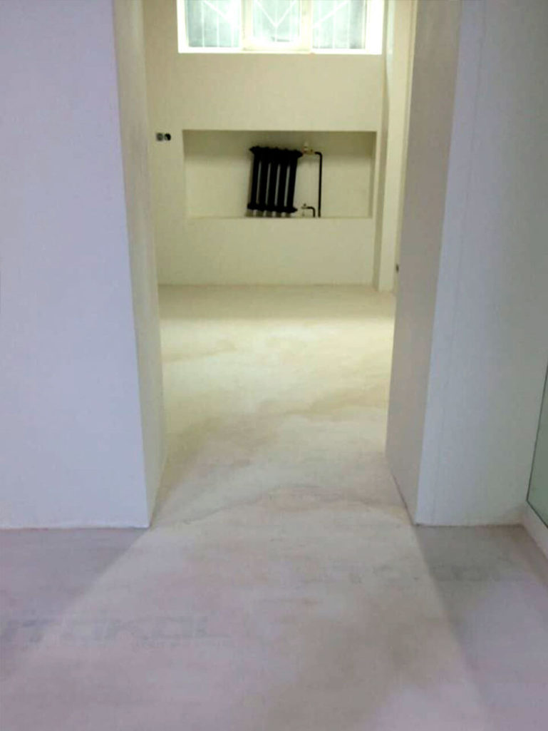 Italica Super Beton + Super Cemento + лак PU 2