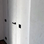 Интерьер квартиры комбинация матового и рельефного эффектов Italica Gradiente + Italica Villaggio