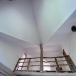 Декоративная штукатурка Mastice + Pro white в стиле шале эффект мазанка