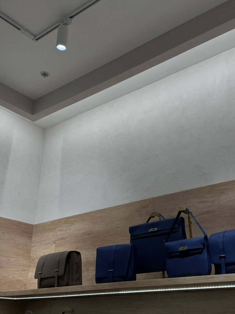 Штукатурка под камень Italica Marmo Travertino 500 + Finishmatt