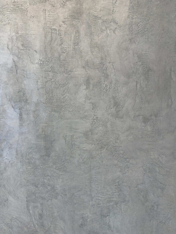 Фактурная штукатурка Marmo Travertino 500 + Finishmatt в благородном серо-бежевом оттенке