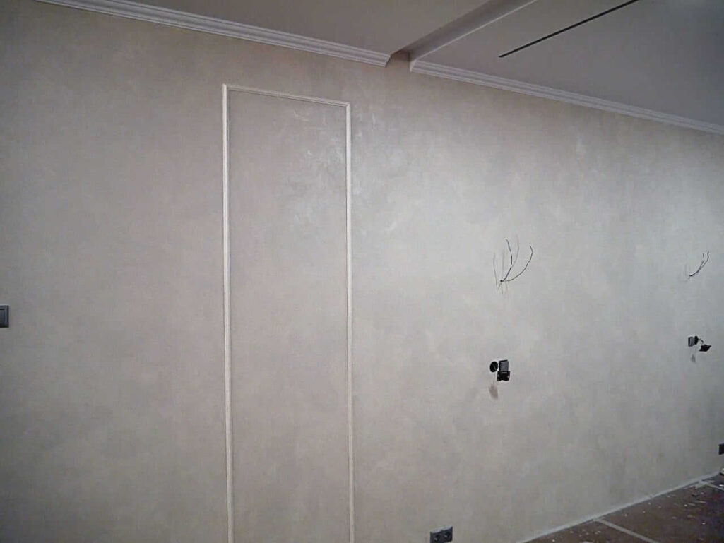 Декоративная штукатурка мокрый шелк супер прочное покрытие в интерьере