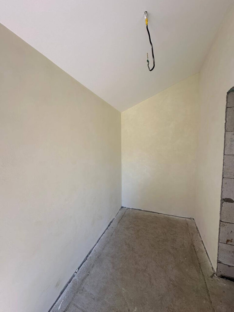 Матовая декоративная штукатурка Italica Gradiente нанесение кистью