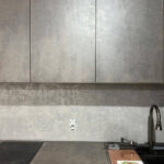 Кухонный фартук из штукатурки Italica Marmo Travertino 500 + защитные лаки