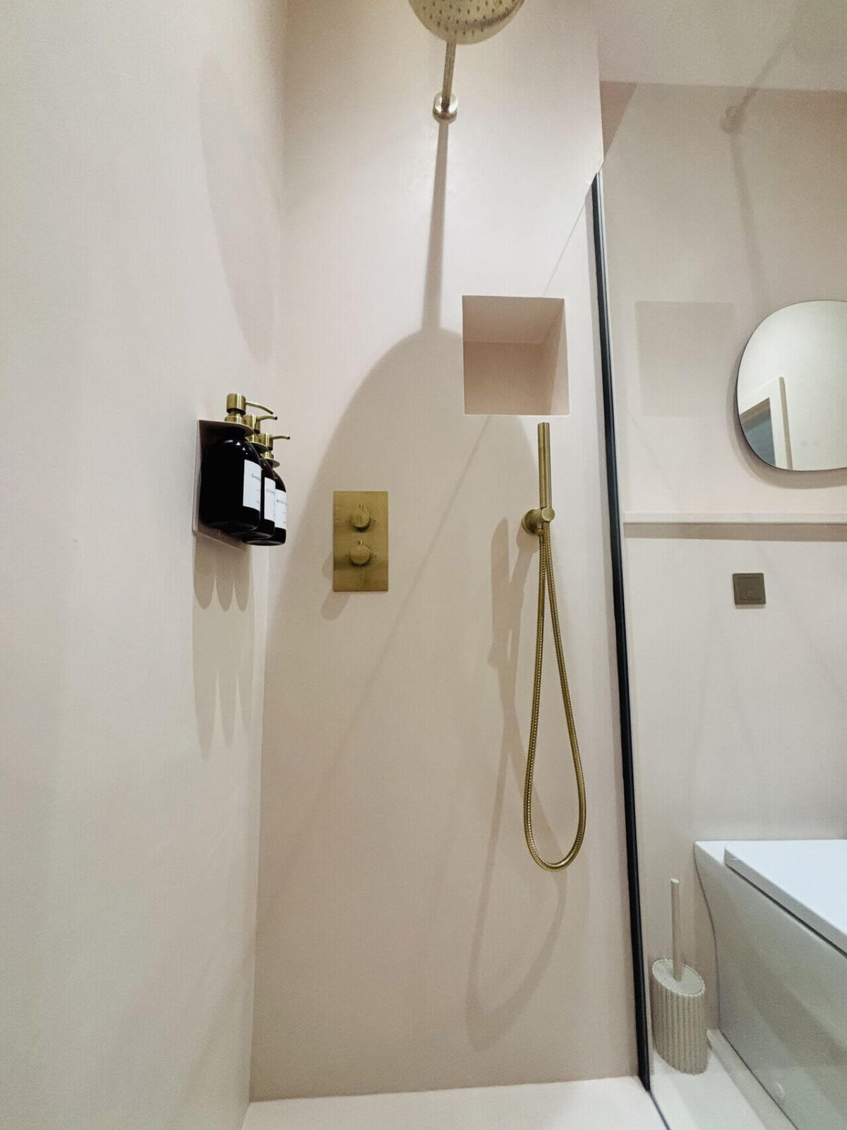 Штукатурка микроцемент SAN MARCO Materica + Velature для ванной комнаты